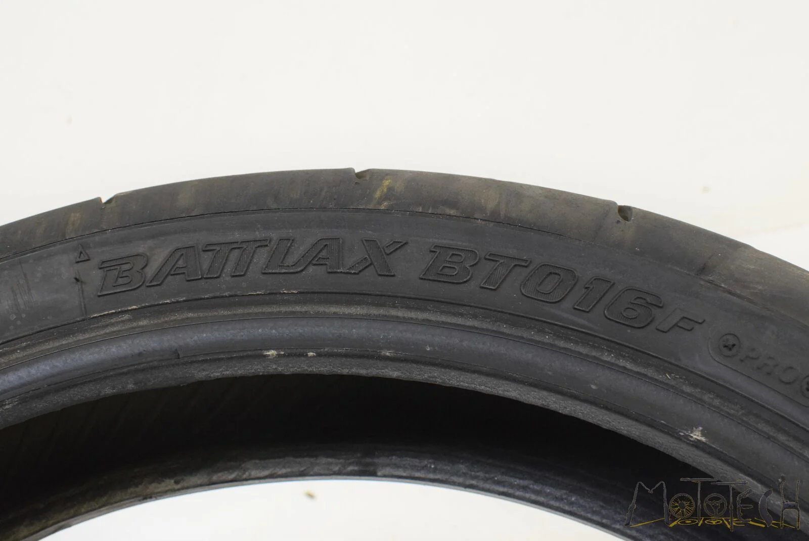 USED Front Tire BRIDGESTONE Hyperstport Battlax BT016 F 120/70-17 DOT5016 003027 - Image 10