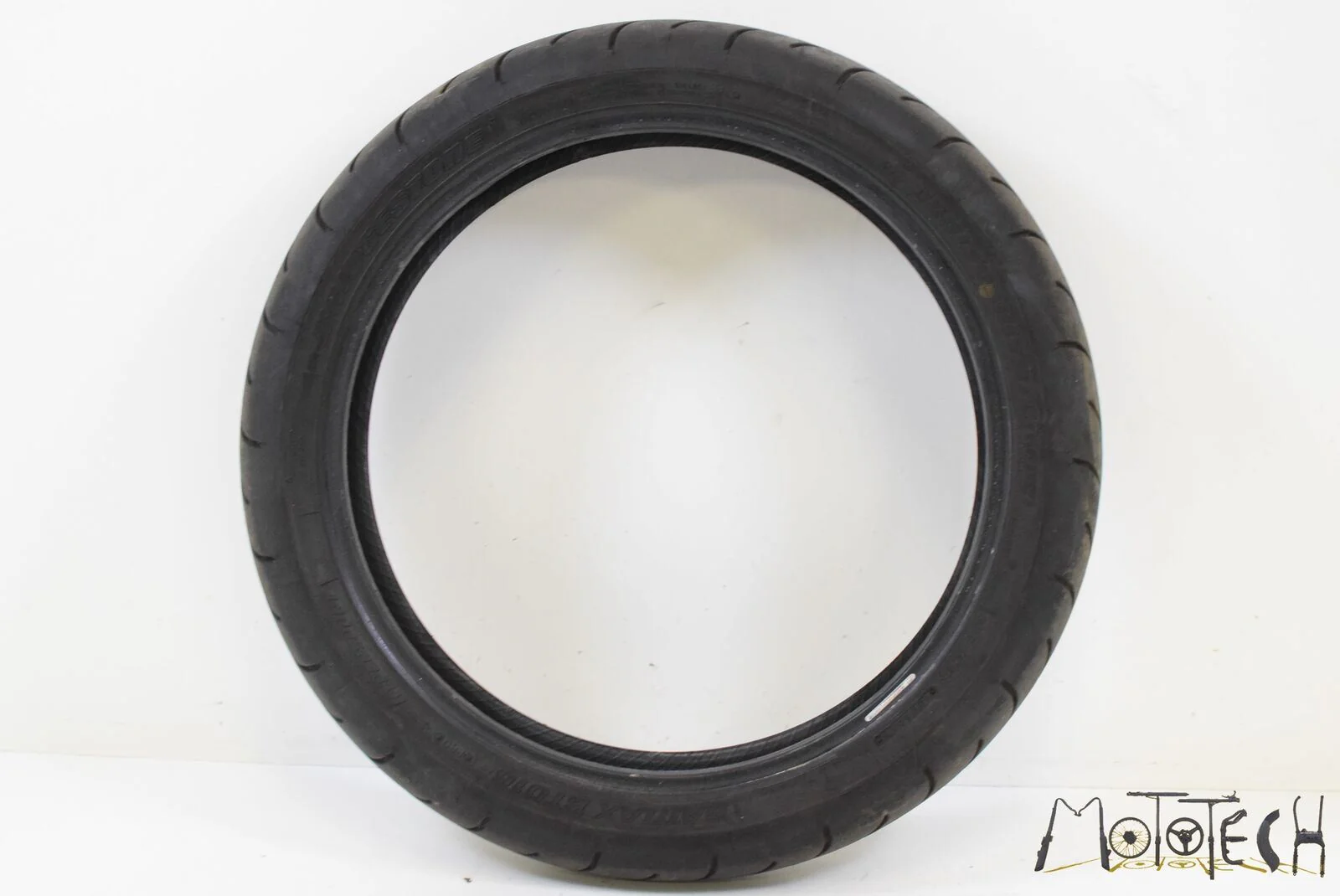 USED Front Tire BRIDGESTONE Hyperstport Battlax BT016 F 120/70-17 DOT5016 003027 - Image 2