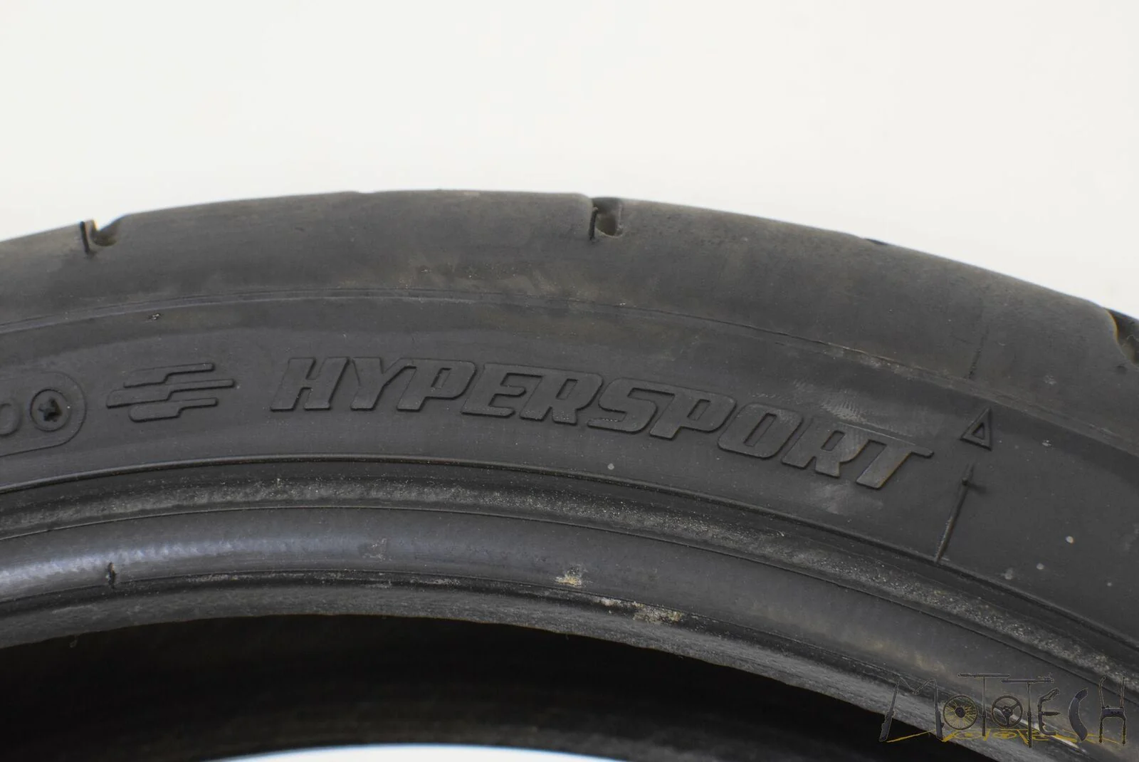 USED Front Tire BRIDGESTONE Hyperstport Battlax BT016 F 120/70-17 DOT5016 003027 - Image 9