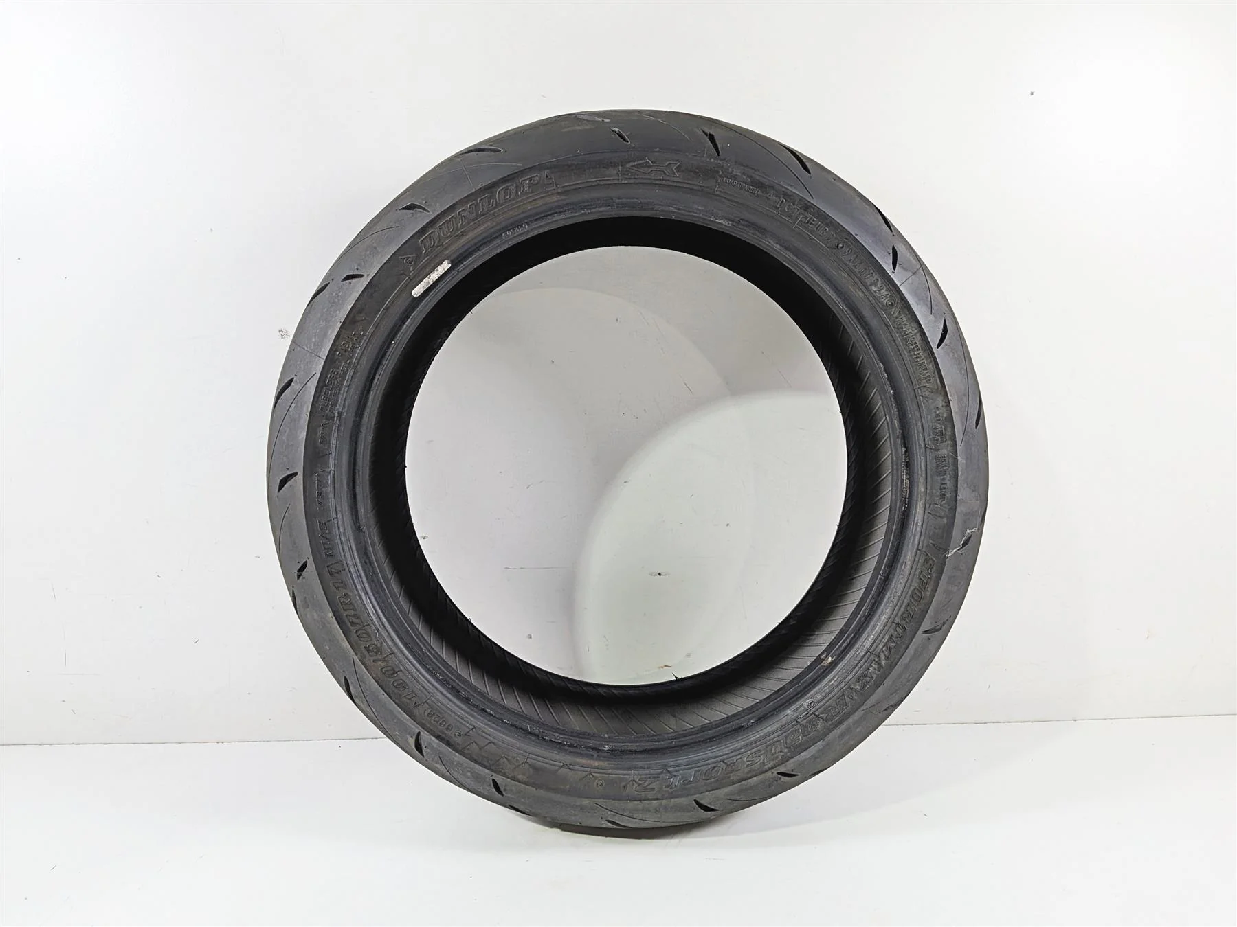 Used Motorcycle Rear Tire Dunlop Sportmax Roadsport 2 190/50R17 45238822 - Image 12