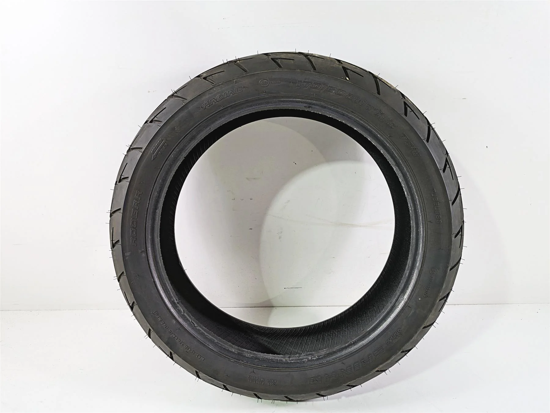 Used Motorcycle Rear Tire Shinko 009 Raven Radial 170/60ZR17 87-4046 - Image 2