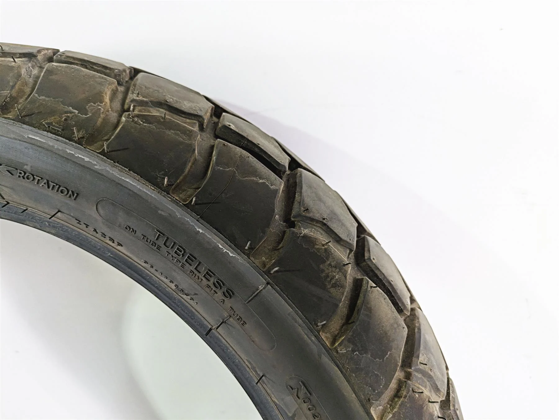 Used Motorcycle Tire Michelin Anakee Adventure 150/70R17 69V 429465 - Image 10