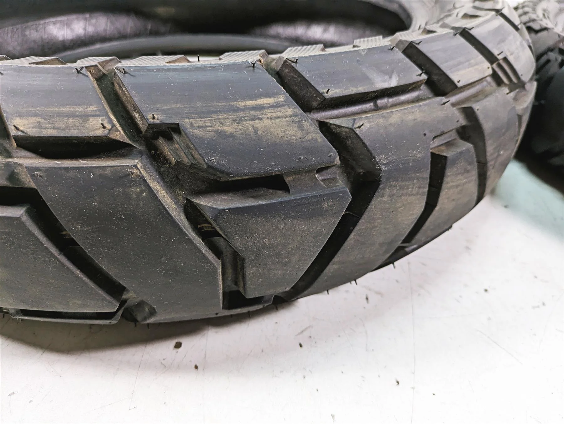 Used Motorcycle Tire Set Dunlop Trailmax Mission 1507017 1108019 - Image 2