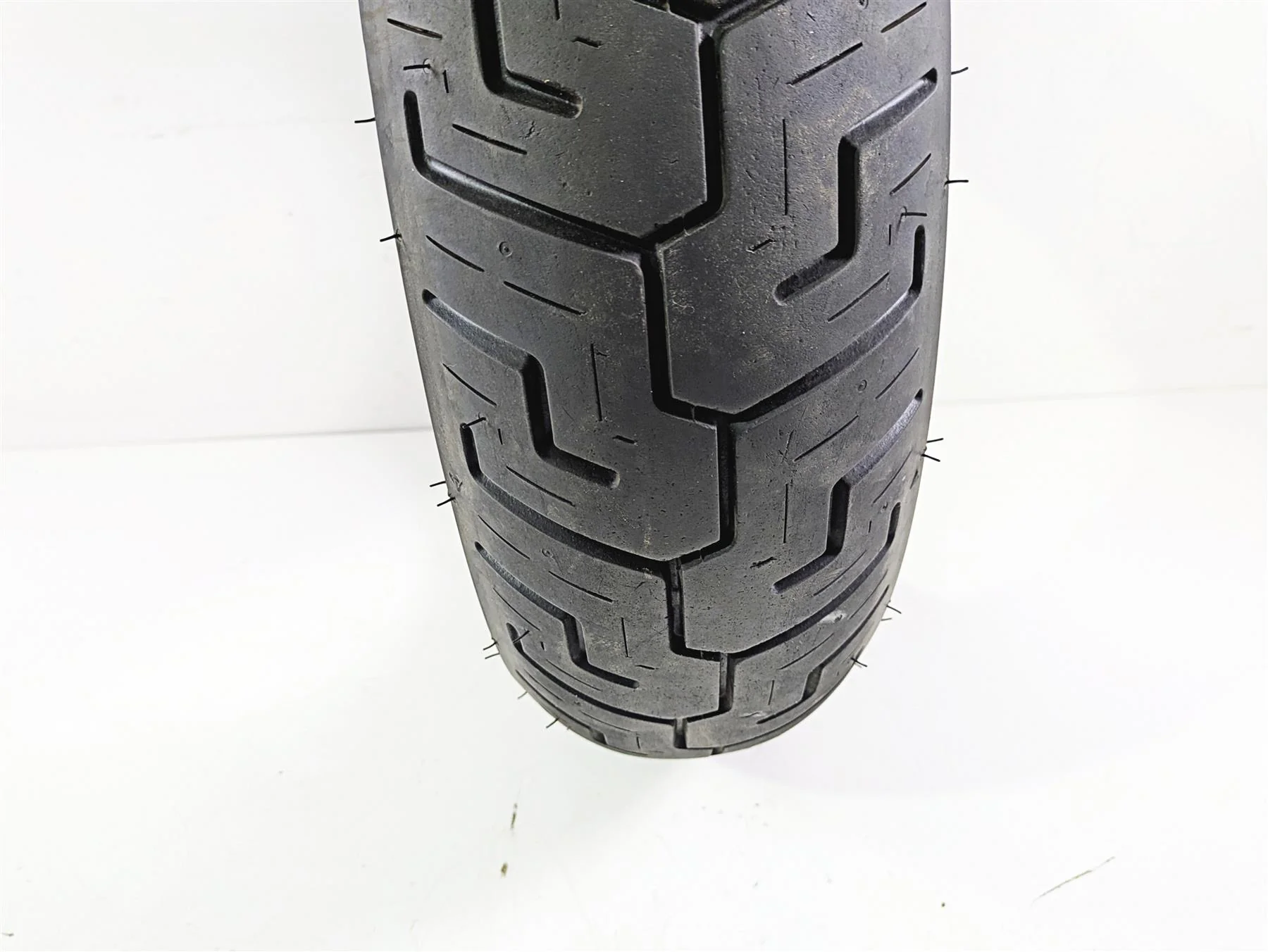 Used Rear Motorcycle Harley Tire Dunlop D401T 150/80R16 DOT2923 45064088 - Image 7