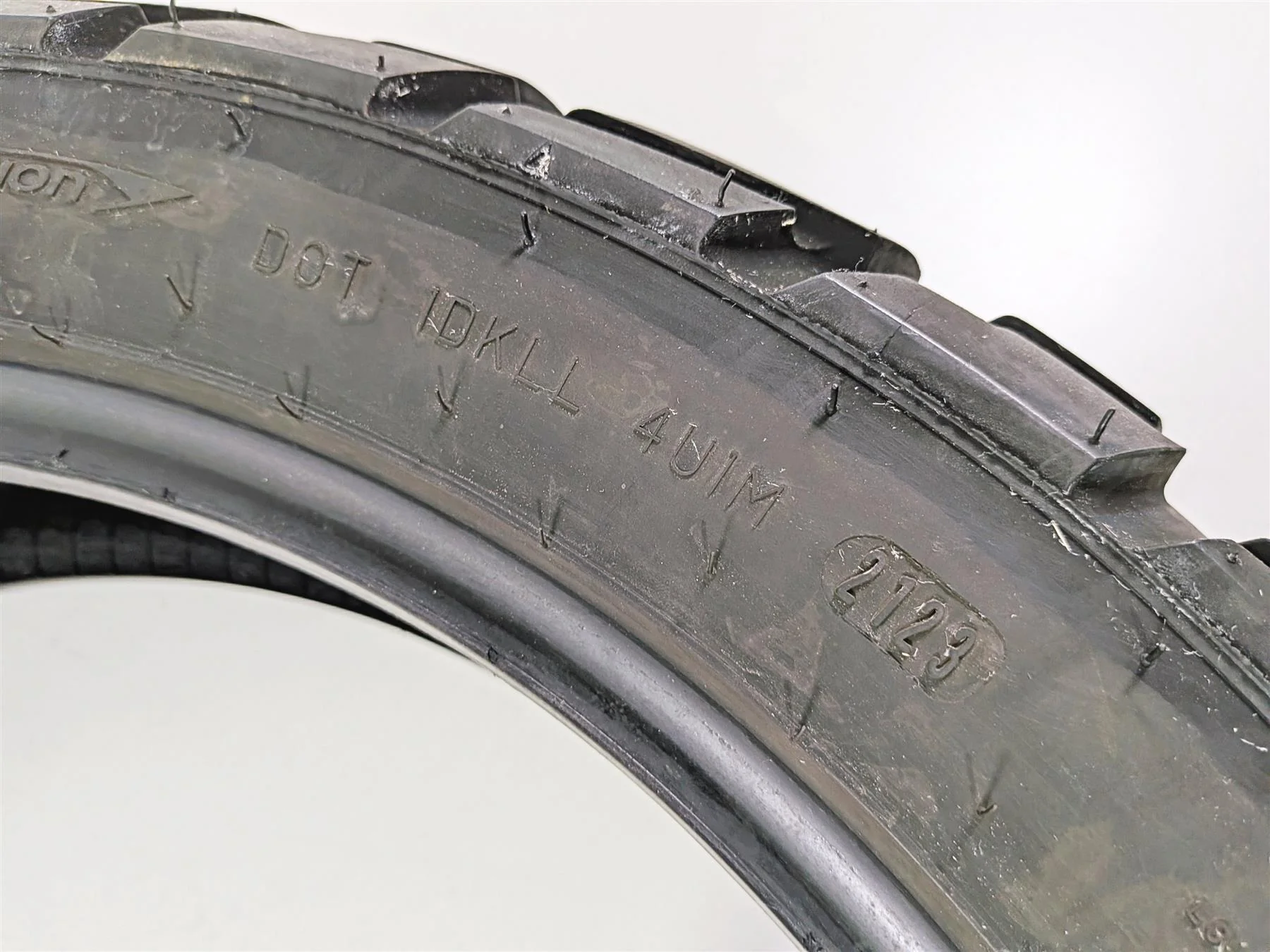 Used Rear Motorcycle Tire Dunlop Trailmax Raid 150/70-17 45260405 - Image 12