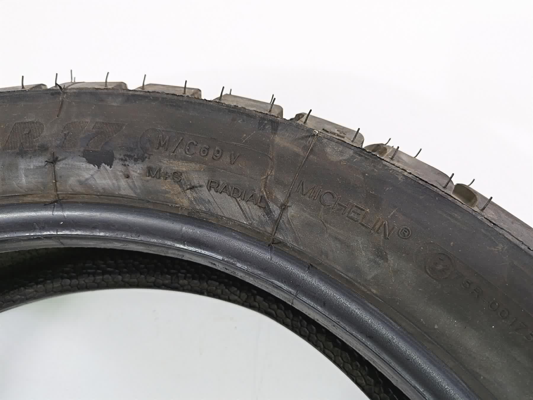 Used Rear Motorcycle Tire Michelin Anakee Adventure 150/70R17 DOT0623 - Image 11