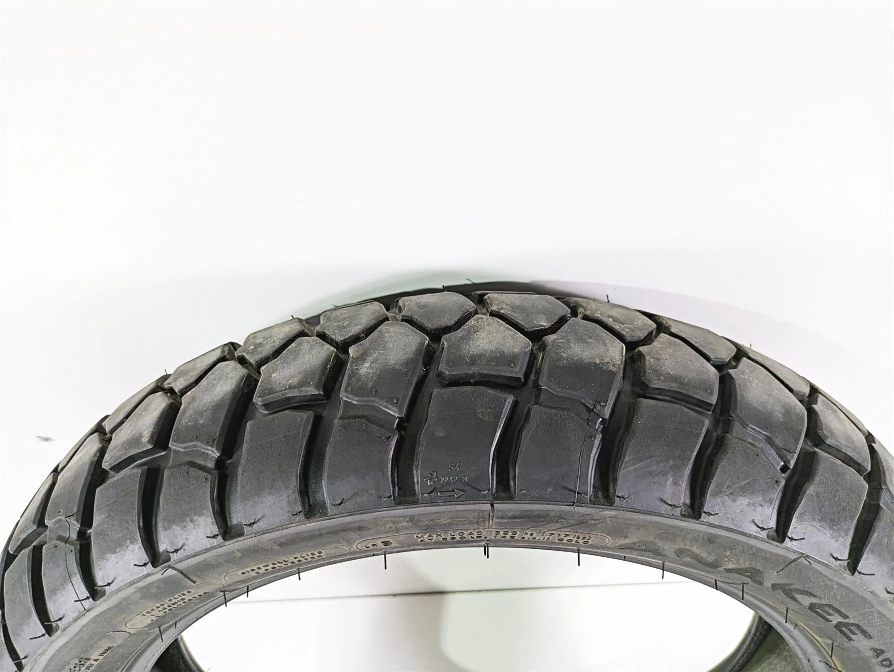 Used Rear Motorcycle Tire Michelin Anakee Adventure 150/70R17 DOT0623 - Image 6