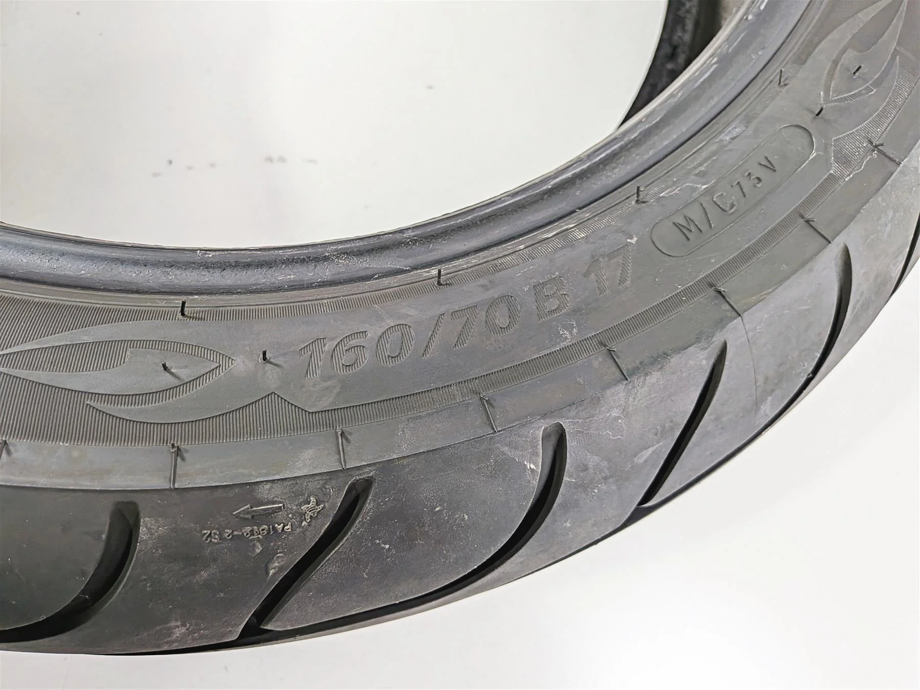 Used Rear Motorcycle Tire Michelin Commander 2 II 160/70-17 0306-0301 - Image 7