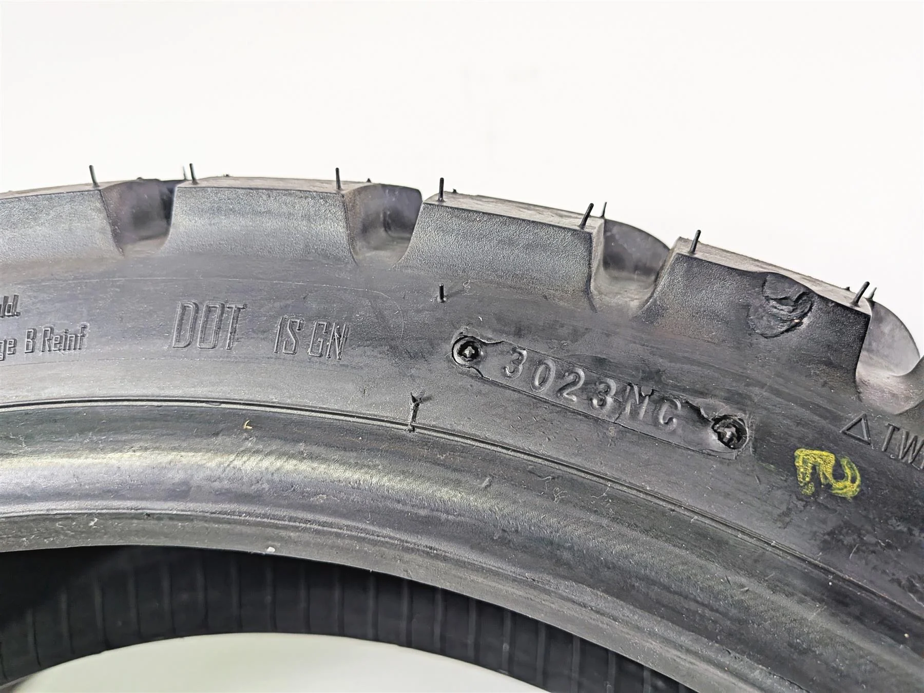 Used Rear Motorcycle Tire Motoz Tractionator Gps 170/60-B17 TGPS1706017 - Image 10