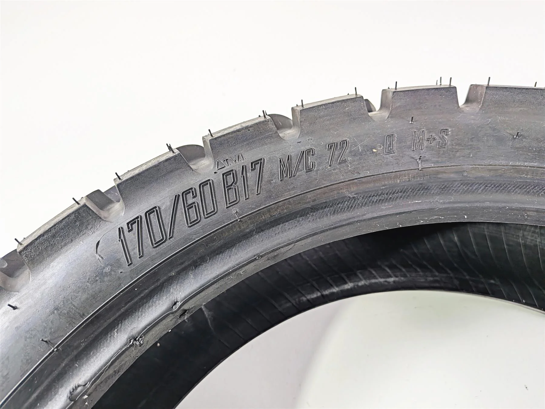 Used Rear Motorcycle Tire Motoz Tractionator Gps 170/60-B17 TGPS1706017 - Image 9