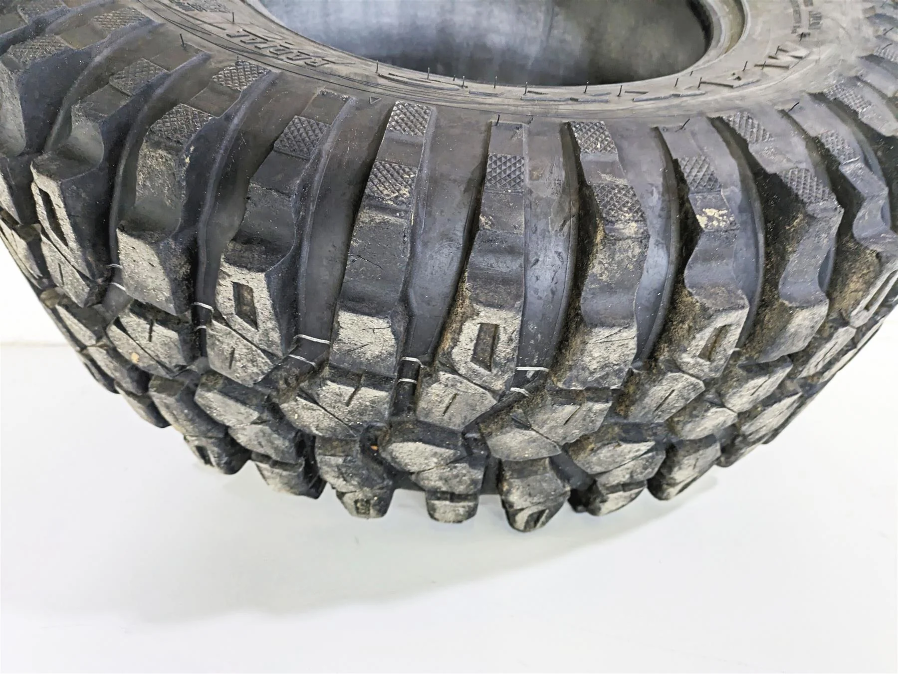 Used Side By Side Tire Maxxis Roxxzilla 30x10.00R14 TM00118500 - Image 11