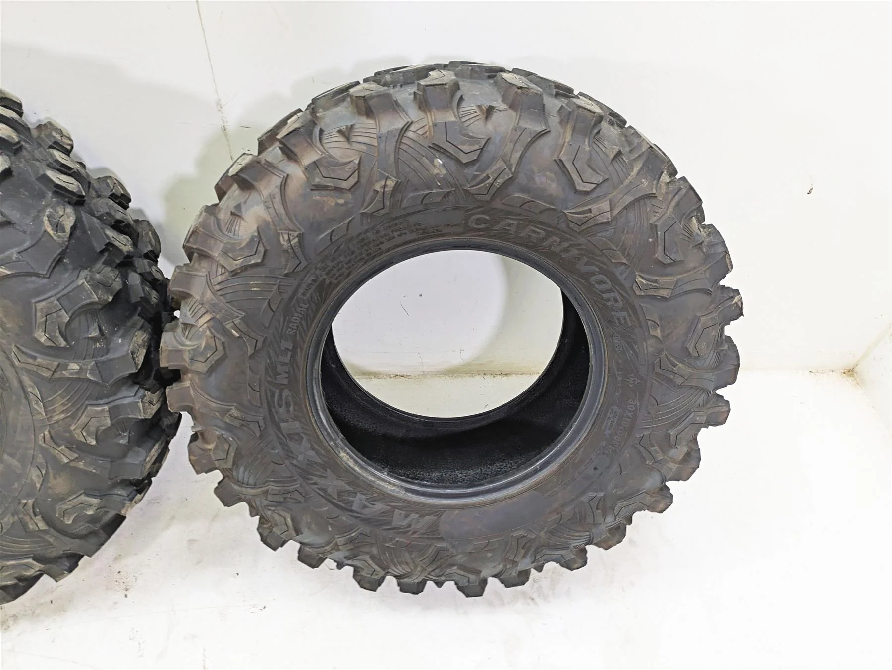 Used SxS Tire Set Maxxis ML1 Carnivore 30x10xR14  TM00105200 - Image 3